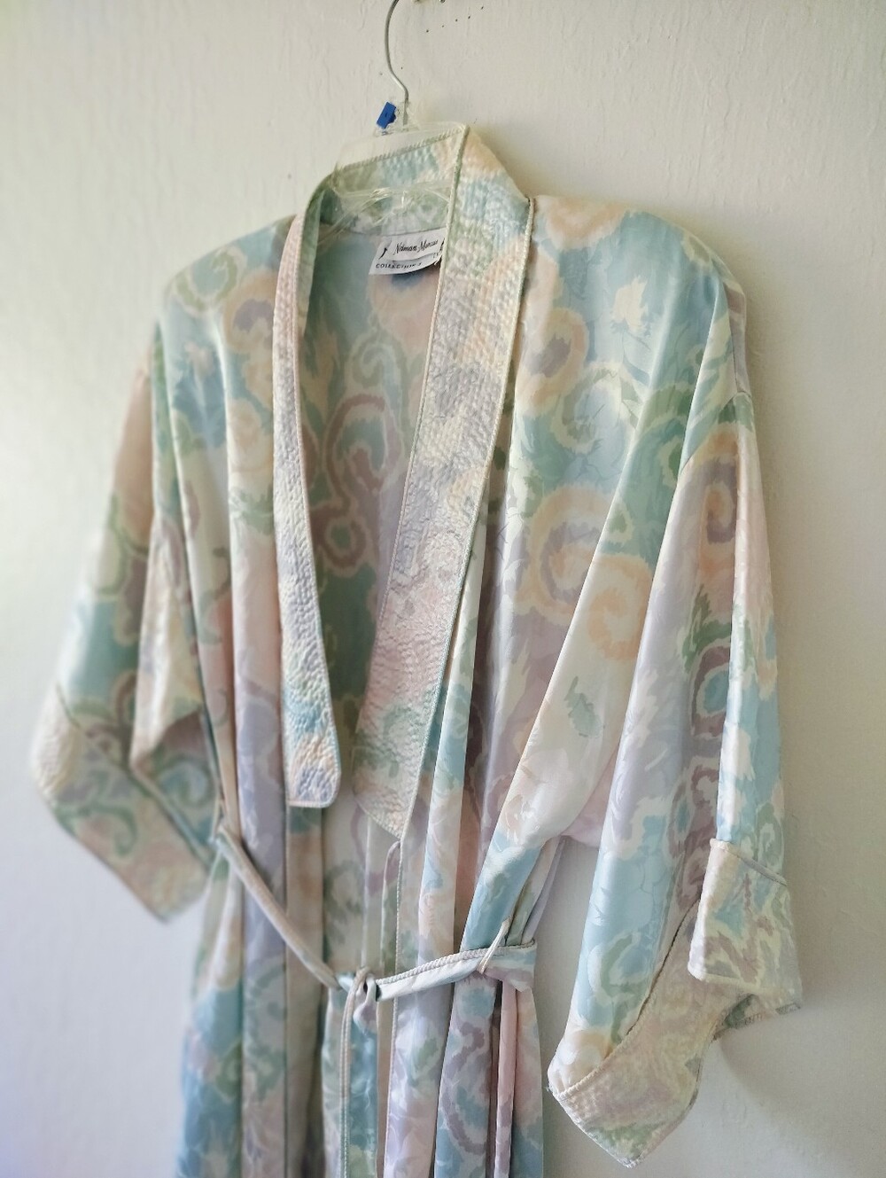 Vintage Mary McFadden Neiman Marcus Pastel Floral Satin Kimono Robe Large